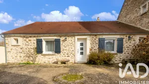 Maison à Fontaine-le-Port (77590)