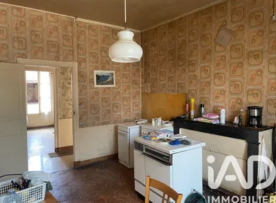 Maison de village à Yrouerre (89700)