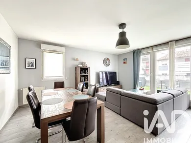 Apartment in Bruges (33520)
