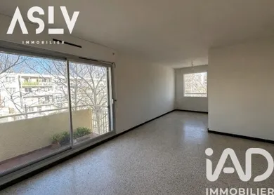 Appartement à Six-Fours-les-Plages (83140)