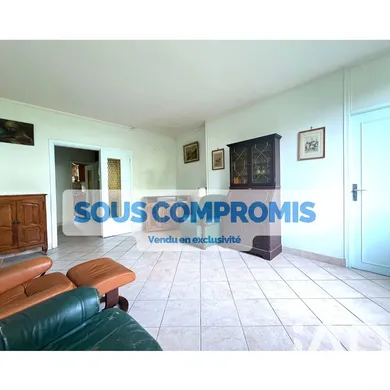 Apartment in Croissy-sur-Seine (78290)