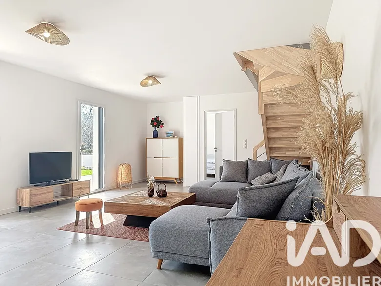 Maison 6 pièces 146 m² · à Fouesnant · 146,1 m² · 593 900 €
