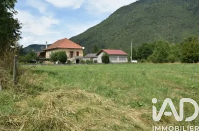 Land in Tréminis (38710)