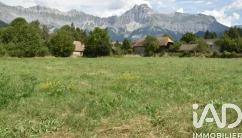 Terrain à Tréminis (38710) · 58 000 €