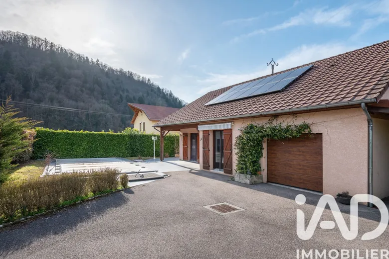 Maison 5 pièces 95 m² · à Voiron · 95 m² · 349 000 €