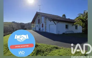 Maison traditionnelle à Hasparren (64240)