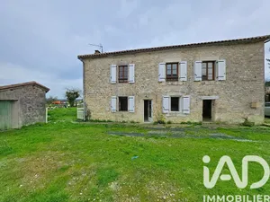 House in Vouzan (16410)