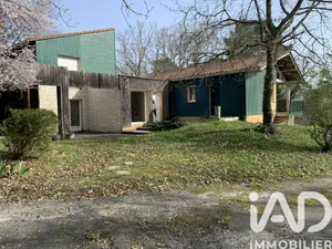 Park home in Bourgnac (24400)