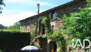 Lodge in Montet-et-Bouxal (46210)