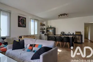 Appartement à Perdreauville (78200)