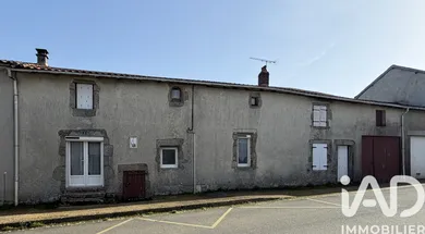 Maison de village à Vernoux-en-Gâtine (79240)