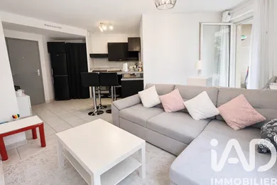 Apartment in Aix-en-Provence (13090)