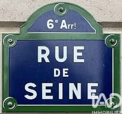 Townhouse in Paris (75006)