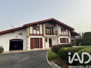 Townhouse in Hasparren (64240)