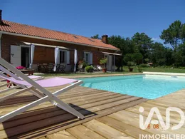Park home in Sainte-Eulalie-en-Born (40200)