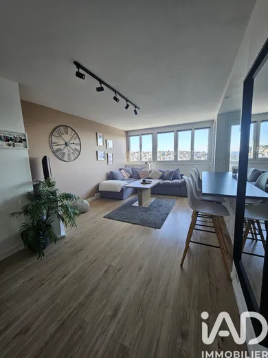 Apartment in Bois-Guillaume (76230)