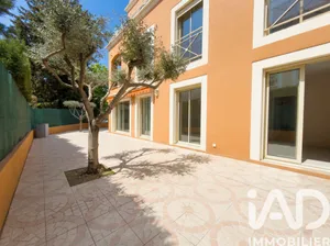 Apartment in La Valette-du-Var (83160)