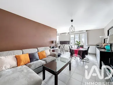 Apartment in Fontaine (38600)
