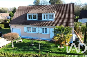 Maison à Yvré-l'Évêque (72530)