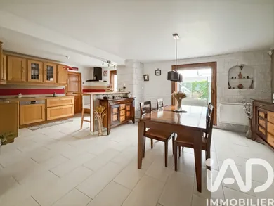 Maison à Marolles-en-Brie (94440)