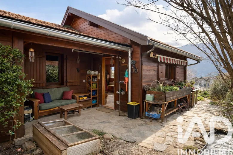 Maison 2 pièces 54 m² · à Mercury · 54 m² · 189 000 €