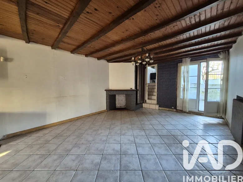 Maison 4 pièces 110 m² · à Wassy · 110 m² · 59 000 €