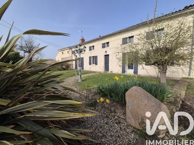 Maison à Thouars (79100)