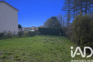 Terrain à bâtir à BALBIGNY (42510)