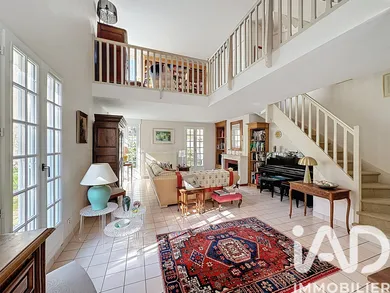 Maison à Saint-Rémy-lès-Chevreuse (78470)