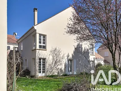 House in Saint-Rémy-lès-Chevreuse (78470)