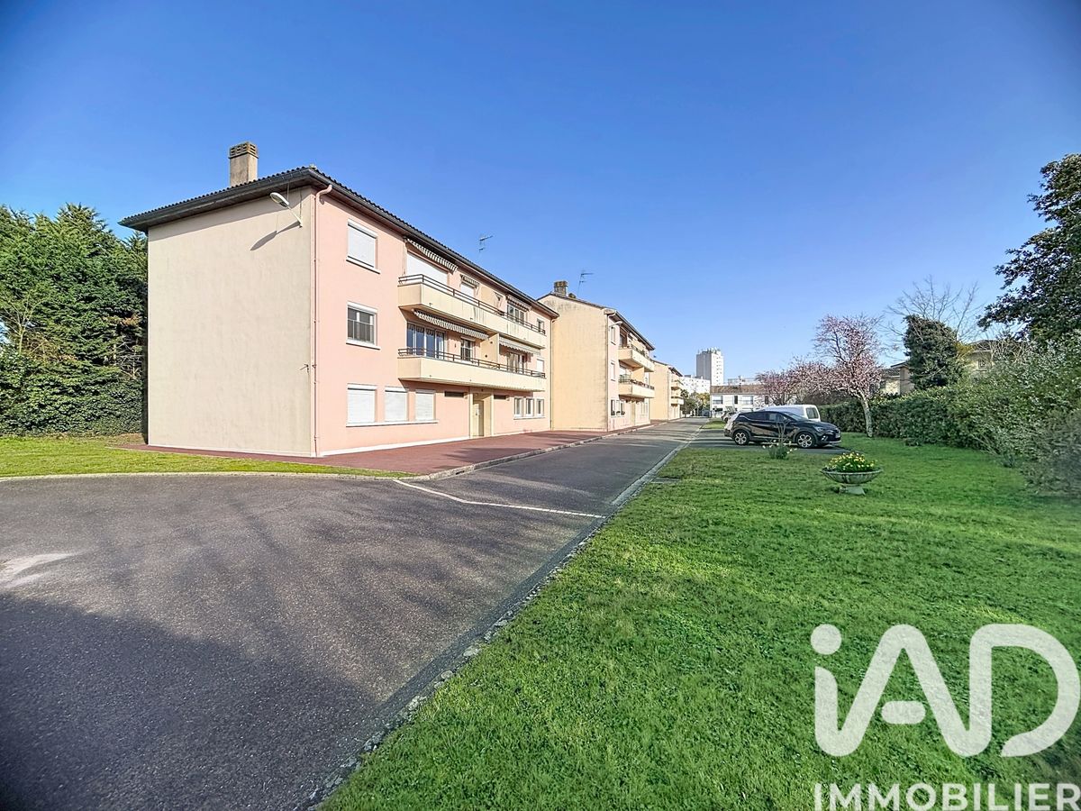 Vente appartement à Bordeaux (33200) : appartement 3 pièces 58 m² - 1999346