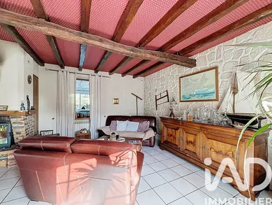 Maison de village à Montigny-Lencoup (77520)