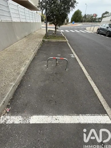 Parking in Juvignac (34990)