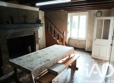 Longere in Percy (50410) — 9/18