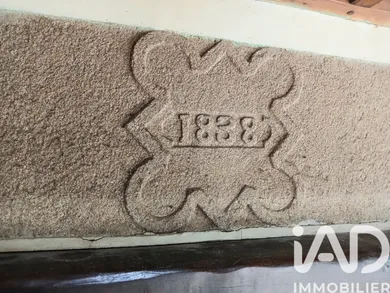 Longere in Percy (50410) — 12/18