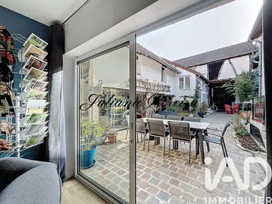 Village house in Freneuse (78840)
