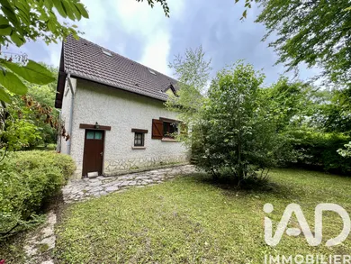 House in Bazoches-sur-le-Betz (45210)