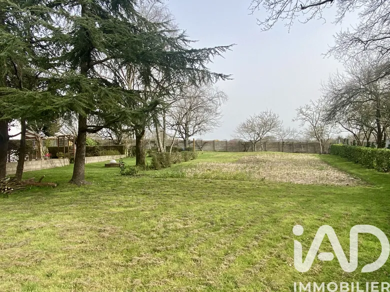 Terrain à Crossac (44160) · 95 000 €
