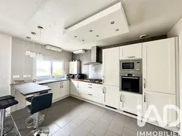House in Champagne-sur-Seine (77430)