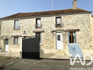 Maison à Grisy-Suisnes (77166)