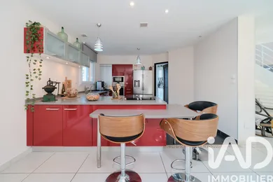 Architectural house in Les Côtes-d'Arey (38138)