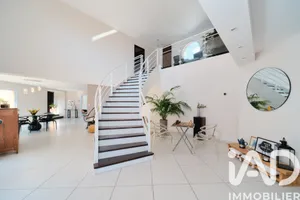 Architectural house in Les Côtes-d'Arey (38138)