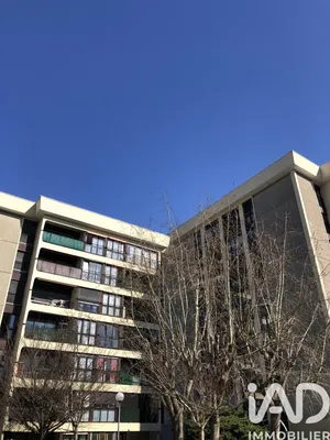 Building in Les Mureaux (78130)