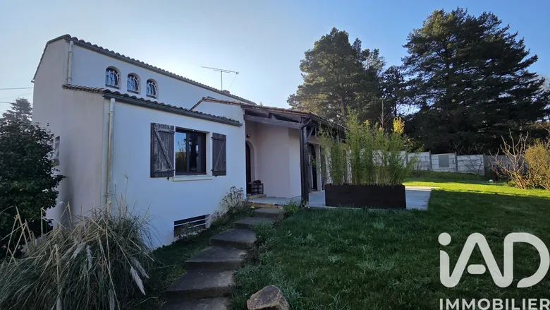 Maison 5 pièces 130 m² · à Orée d'Anjou · 130 m² · 276 000 €