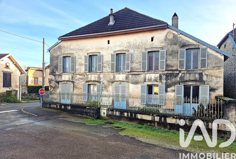 Maison 9 pièces 202 m² · à Beaumotte-lès-Pin · 202 m² · 75 000 €