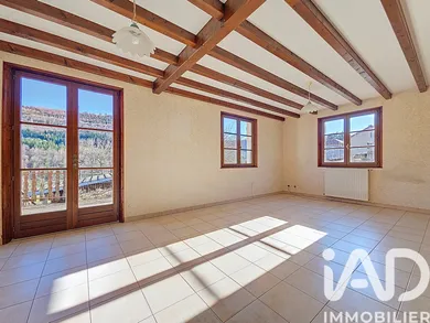 Maison de village à Septmoncel (39310)
