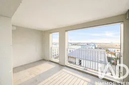Apartment in Bordeaux (33300)