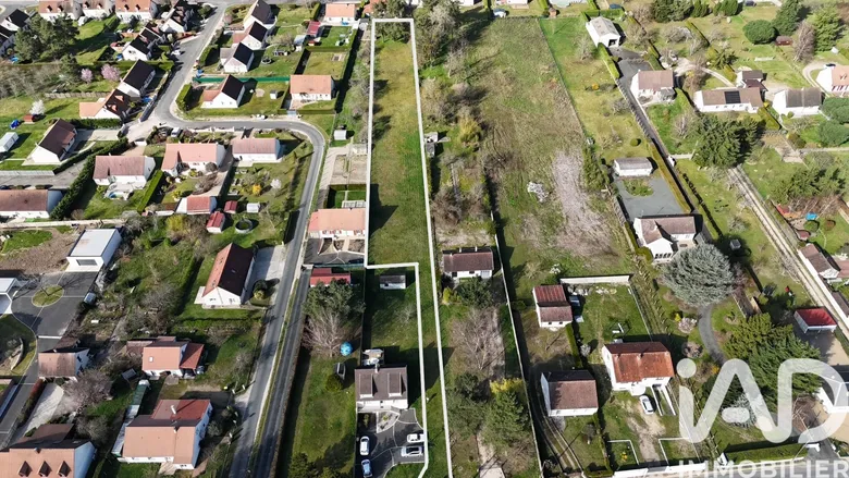 Terrain à bâtir à Les Montils (41120) · 117 000 €
