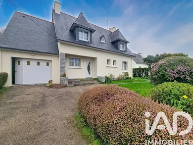 Maison traditionnelle à Plogastel-Saint-Germain (29710)