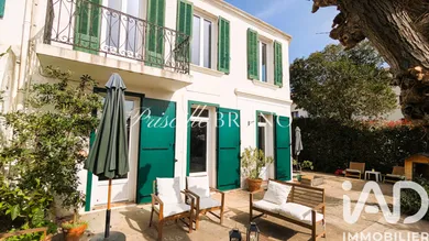 House in Toulon (83000)